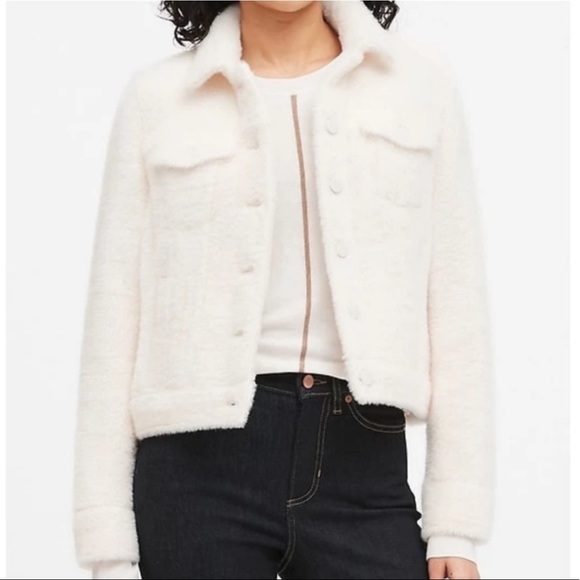 OPEN TO OFFERS NWT Banana Republic Faux Fur Jacket - Picture 1 of 6